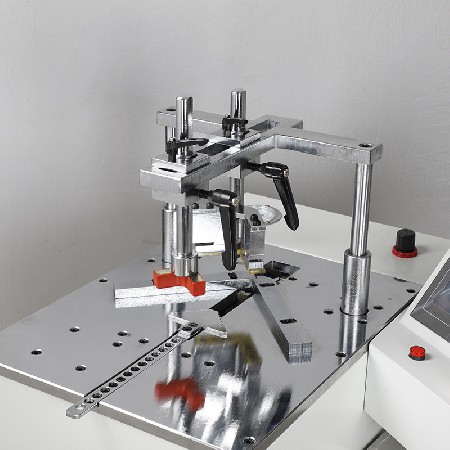 Button type CNC angle cutting machine